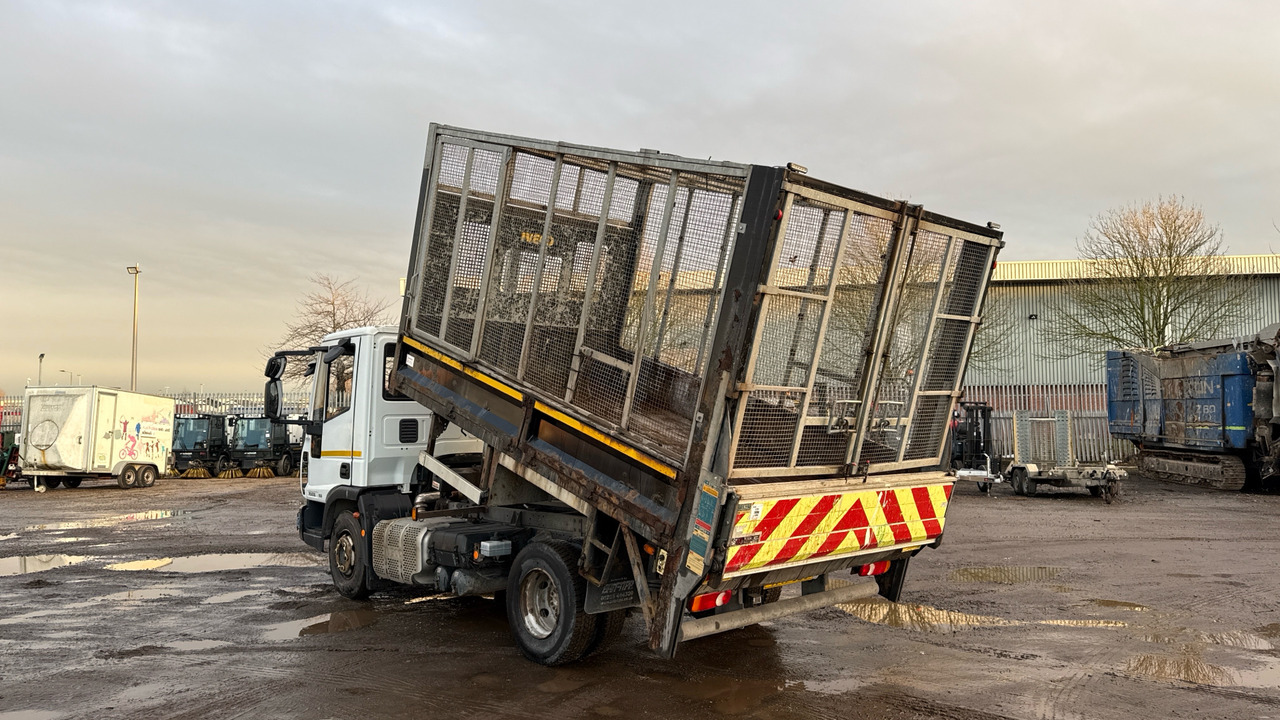 IVECO EUROCARGO 75E16S S-A - Самосвал: фото 3 IVECO EUROCARGO 75E16S S-A - Самосвал: фото 3