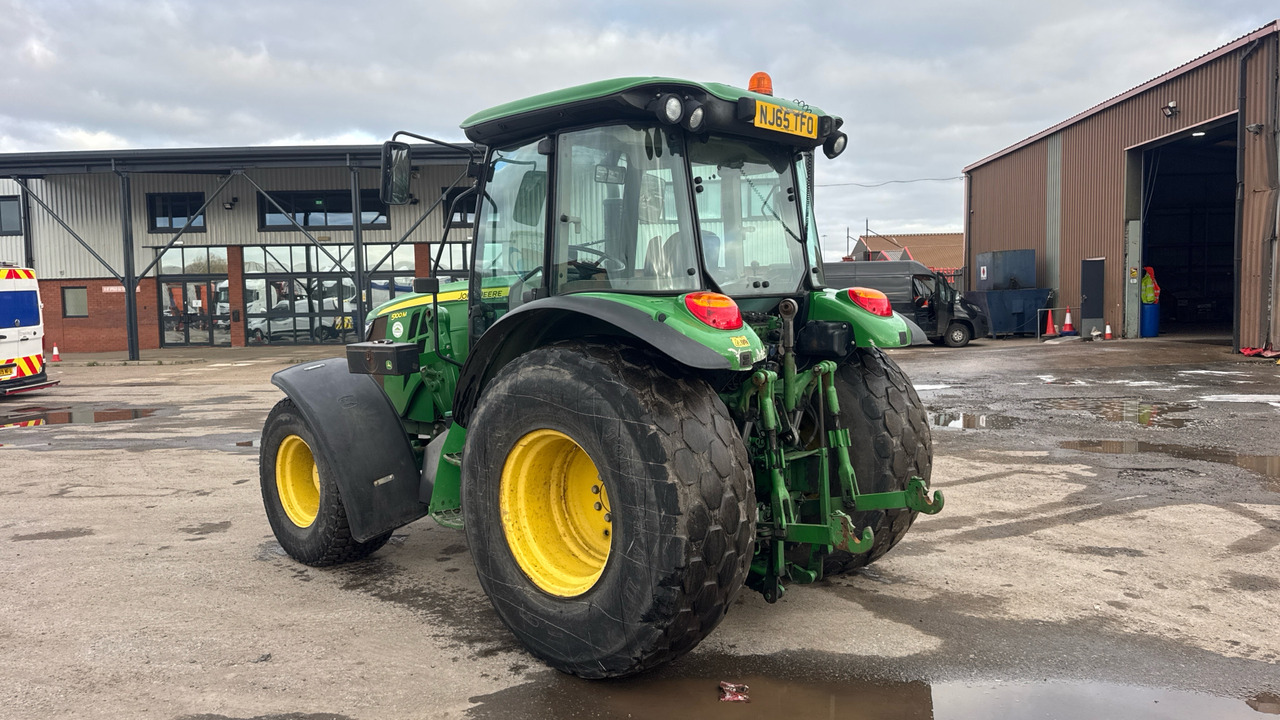 JOHN DEERE 5100M - Трактор: фото 3 JOHN DEERE 5100M - Трактор: фото 3