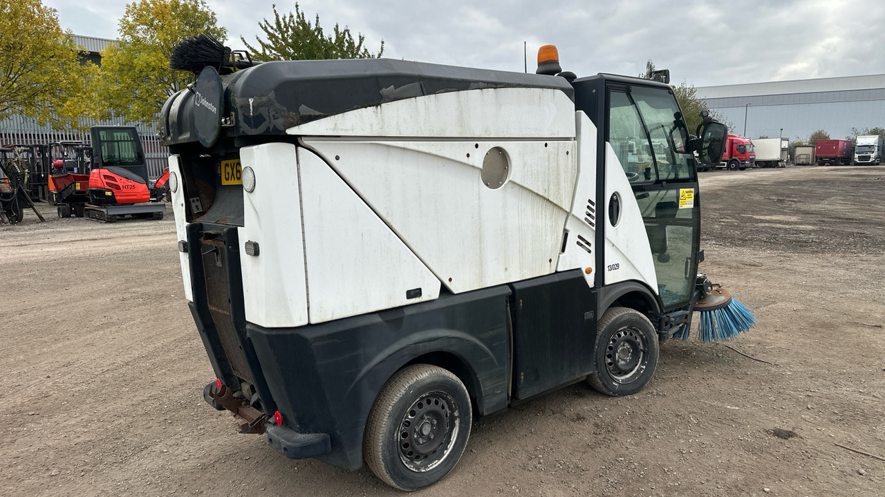 JOHNSTON C101 - Подметально-уборочная машина: фото 5 JOHNSTON C101 - Подметально-уборочная машина: фото 5