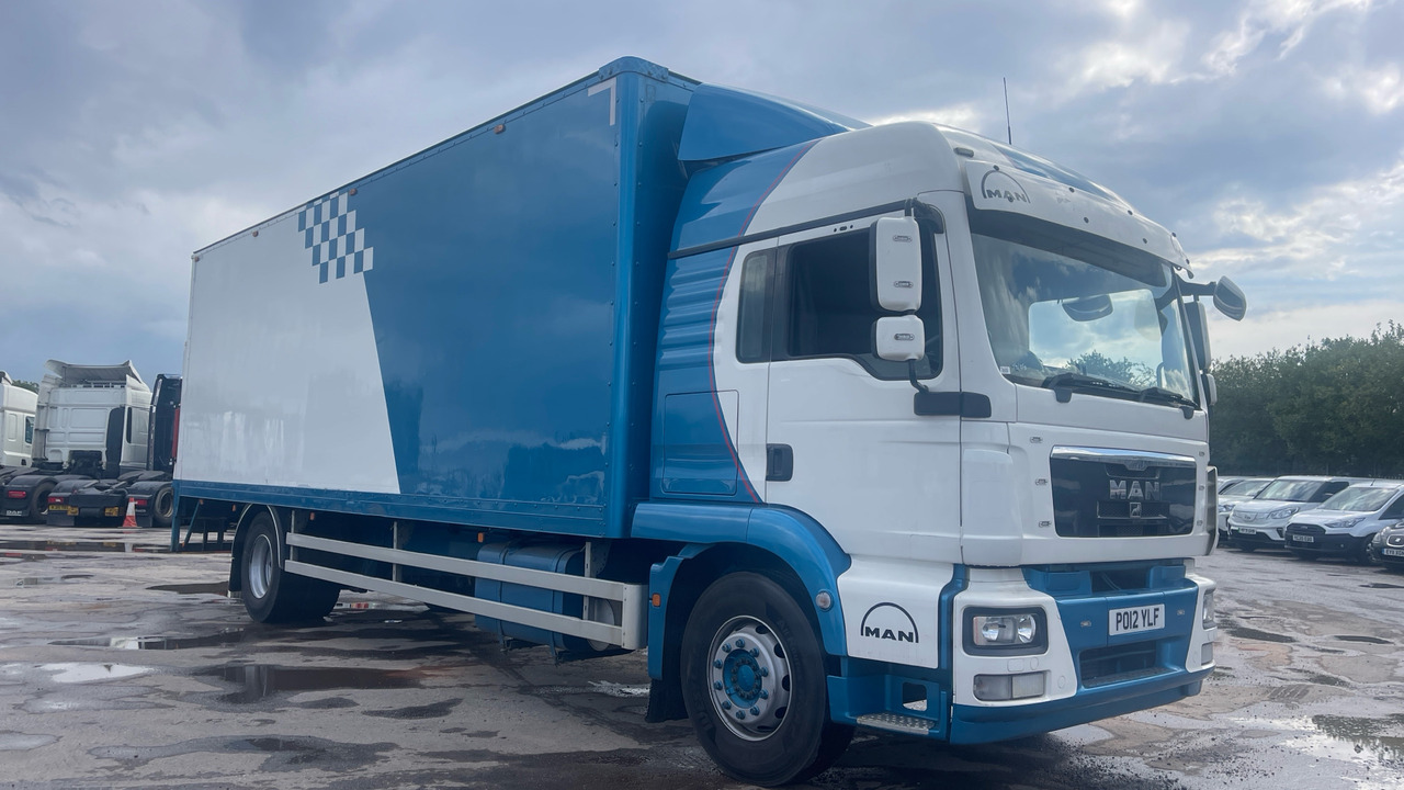 MAN TGM 18.250 - Грузовик с закрытым кузовом: фото 1 MAN TGM 18.250 - Грузовик с закрытым кузовом: фото 1