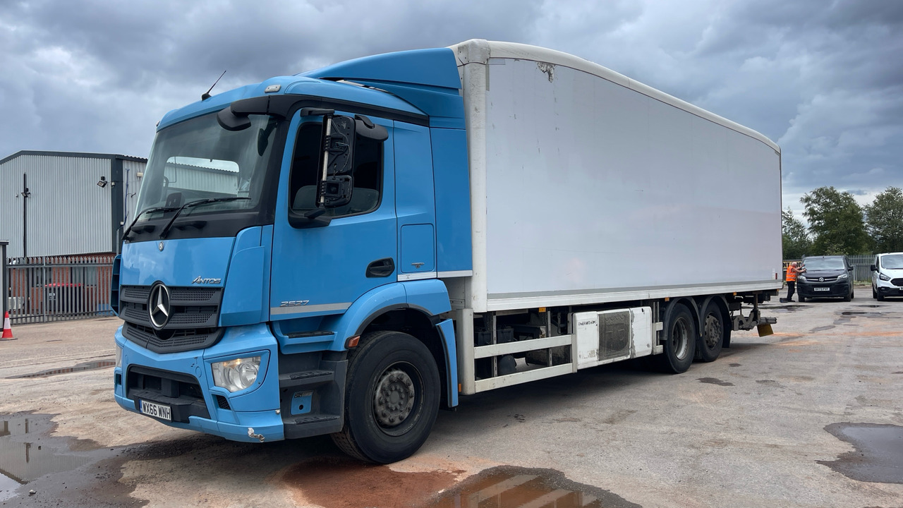 MERCEDES-BENZ ANTOS 2527 - Рефрижератор: фото 2 MERCEDES-BENZ ANTOS 2527 - Рефрижератор: фото 2