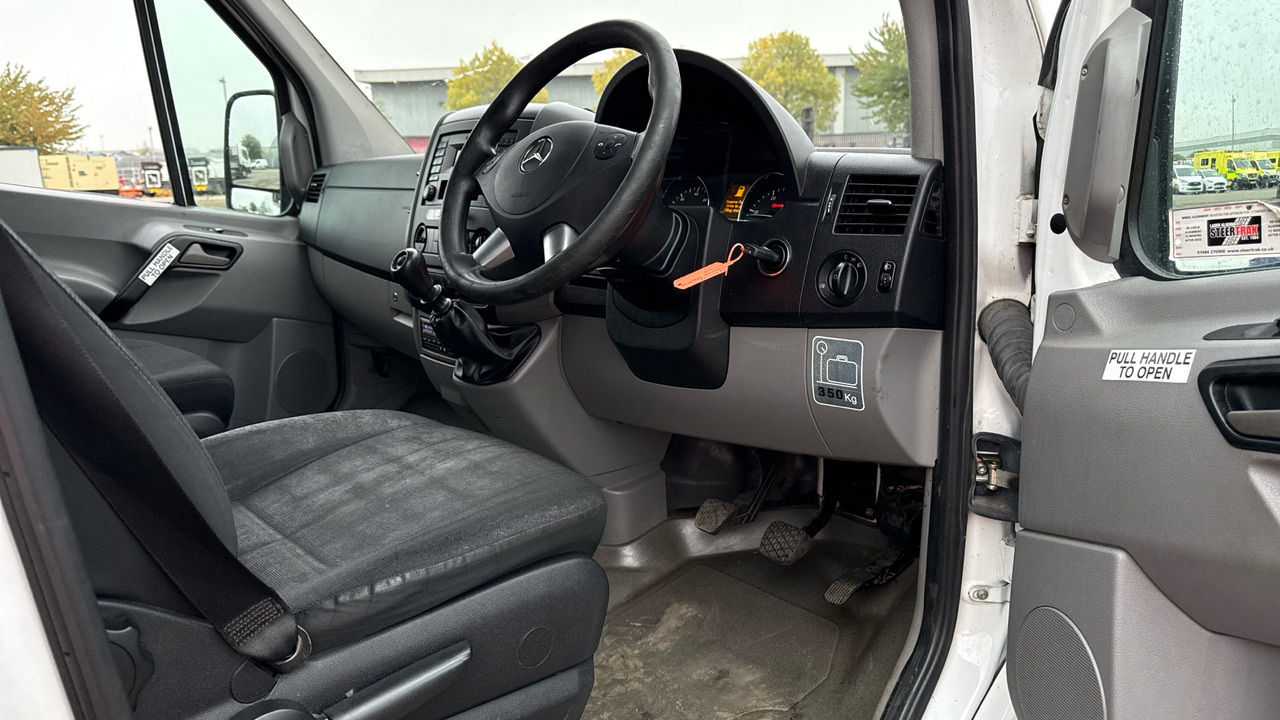 MERCEDES-BENZ SPRINTER 513 - Микроавтобус, Пассажирский фургон: фото 5 MERCEDES-BENZ SPRINTER 513 - Микроавтобус, Пассажирский фургон: фото 5