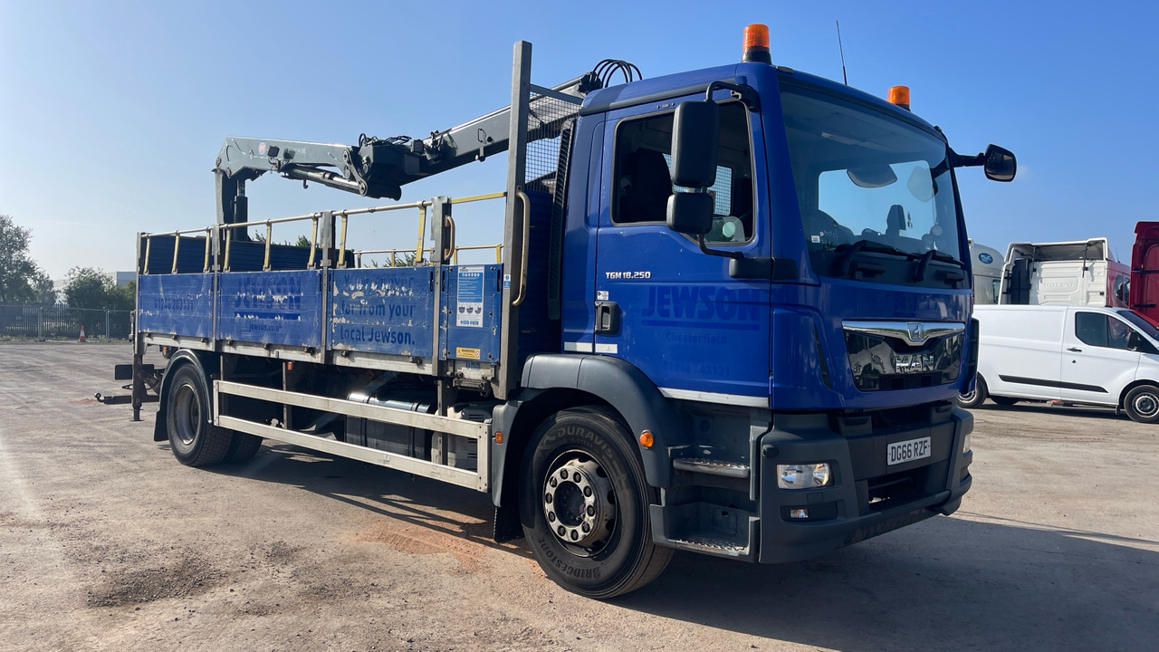 Man TGM 18.250 - Грузовик бортовой/ Платформа, Автоманипулятор: фото 1 Man TGM 18.250 - Грузовик бортовой/ Платформа, Автоманипулятор: фото 1