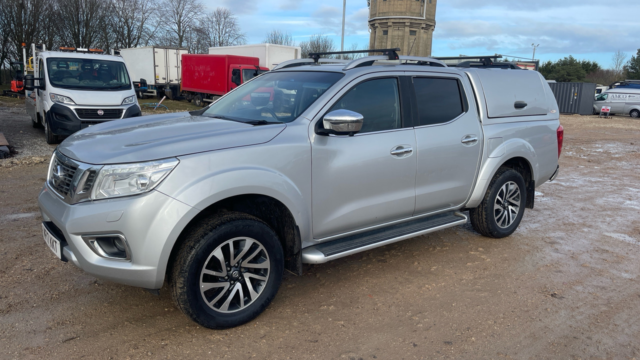 NISSAN NAVARA TEKNA 2.3 DCI 190PS - Пикап, Грузопассажирский фургон: фото 2 NISSAN NAVARA TEKNA 2.3 DCI 190PS - Пикап, Грузопассажирский фургон: фото 2
