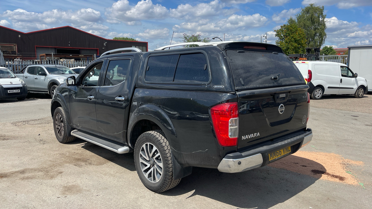 NISSAN NAVARA TEKNA 2.3 DCI 190PS - Пикап, Грузопассажирский фургон: фото 3 NISSAN NAVARA TEKNA 2.3 DCI 190PS - Пикап, Грузопассажирский фургон: фото 3