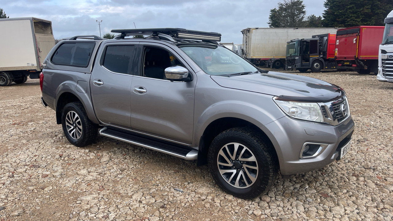 Nissan Navara TEKNA 2.3 DCI 190PS - Пикап, Грузопассажирский фургон: фото 1 Nissan Navara TEKNA 2.3 DCI 190PS - Пикап, Грузопассажирский фургон: фото 1