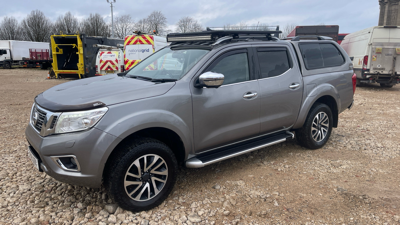 Nissan Navara TEKNA 2.3 DCI 190PS - Пикап, Грузопассажирский фургон: фото 2 Nissan Navara TEKNA 2.3 DCI 190PS - Пикап, Грузопассажирский фургон: фото 2