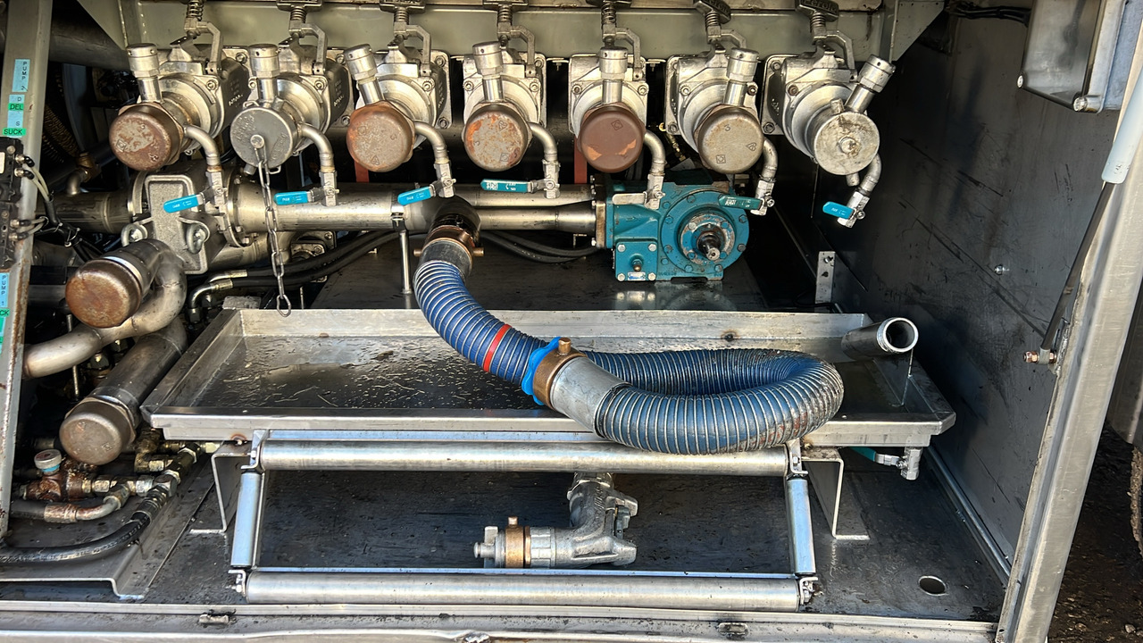 MAGYAR TANKER - Прицеп: фото 2 MAGYAR TANKER - Прицеп: фото 2