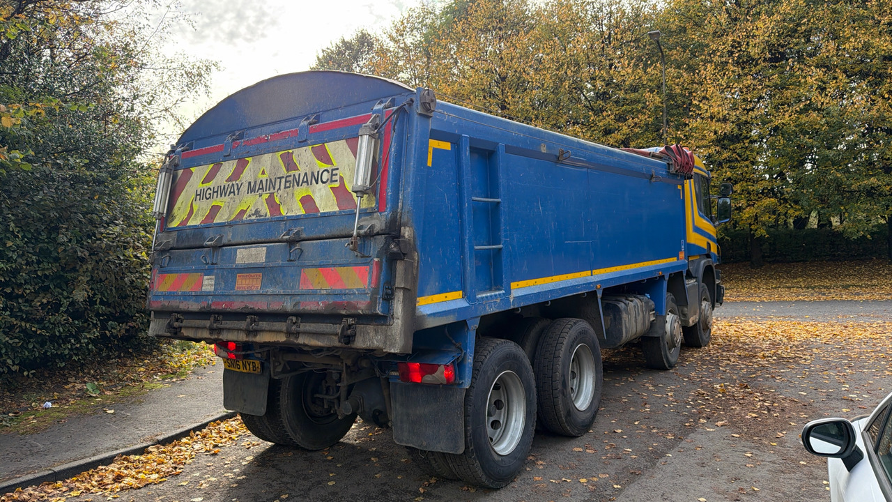 SCANIA P 410 - Самосвал: фото 4 SCANIA P 410 - Самосвал: фото 4