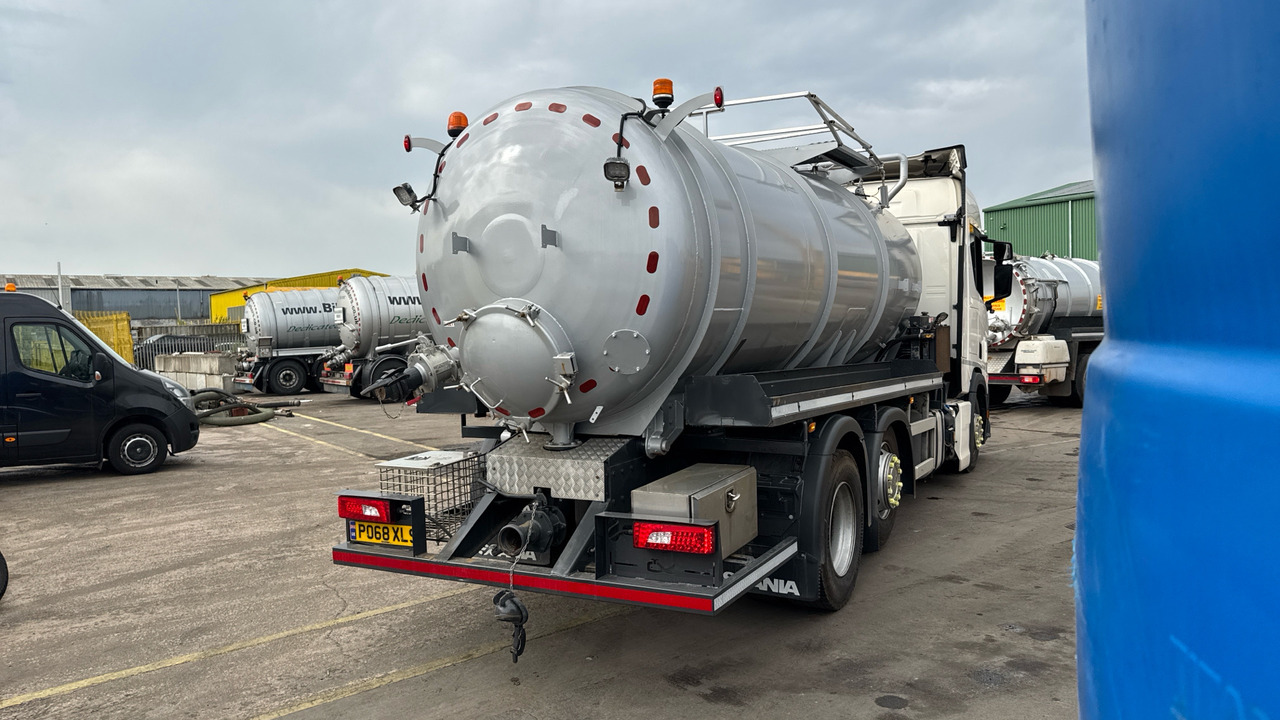 SCANIA R 410 - Ассенизатор: фото 4 SCANIA R 410 - Ассенизатор: фото 4