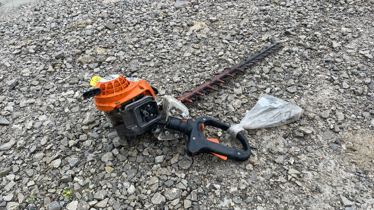 STIHL HS82RC - Садовое оборудование: фото 2 STIHL HS82RC - Садовое оборудование: фото 2