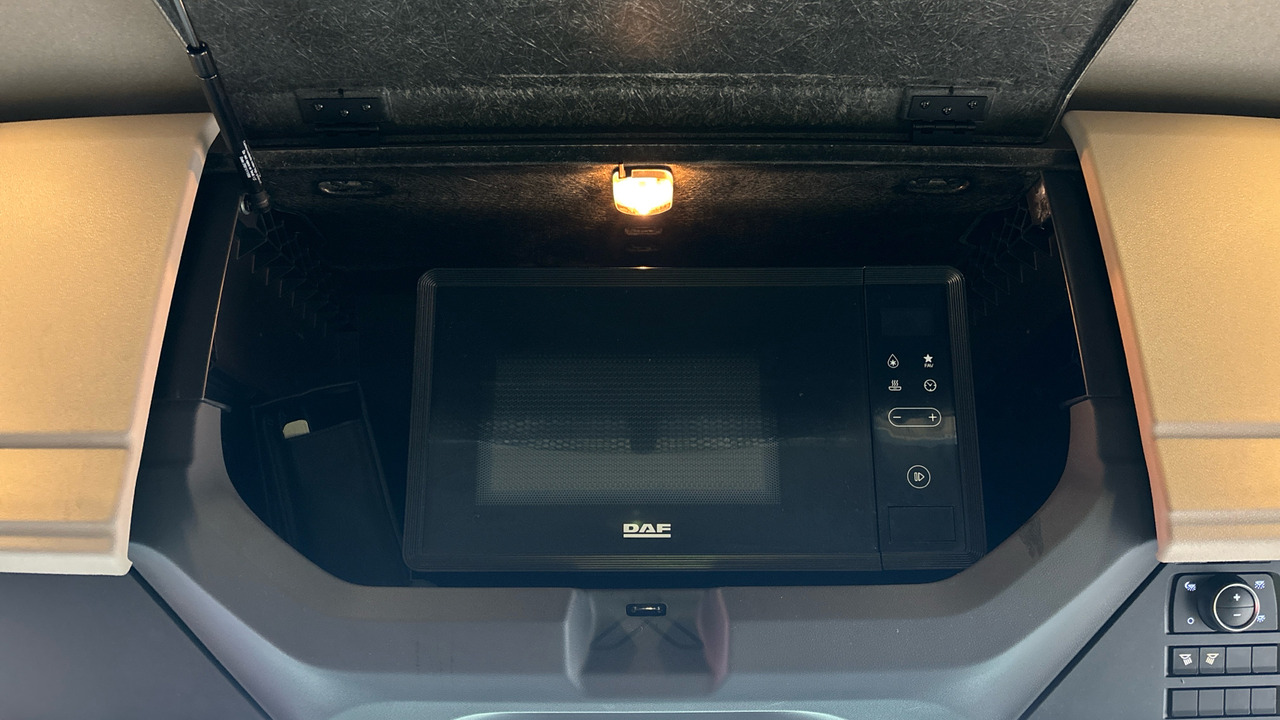 Тягач DAF XF 530: фото 22 Тягач DAF XF 530: фото 22