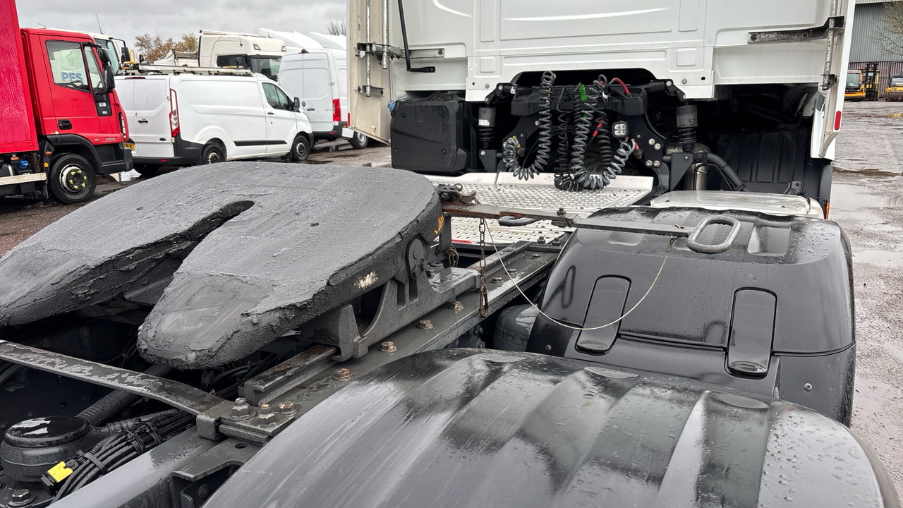 Тягач DAF XF 530: фото 25 Тягач DAF XF 530: фото 25