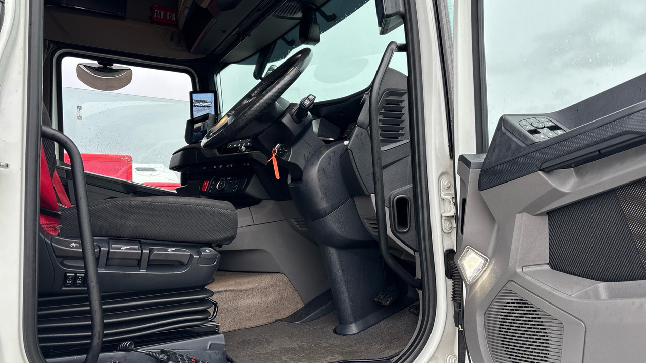 DAF XF 530 - Тягач: фото 5 DAF XF 530 - Тягач: фото 5