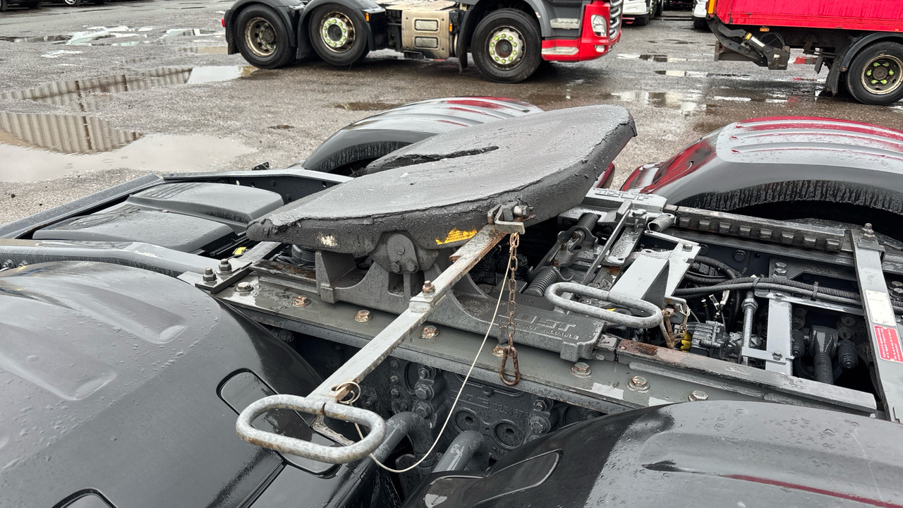 Тягач DAF XF 530: фото 24 Тягач DAF XF 530: фото 24