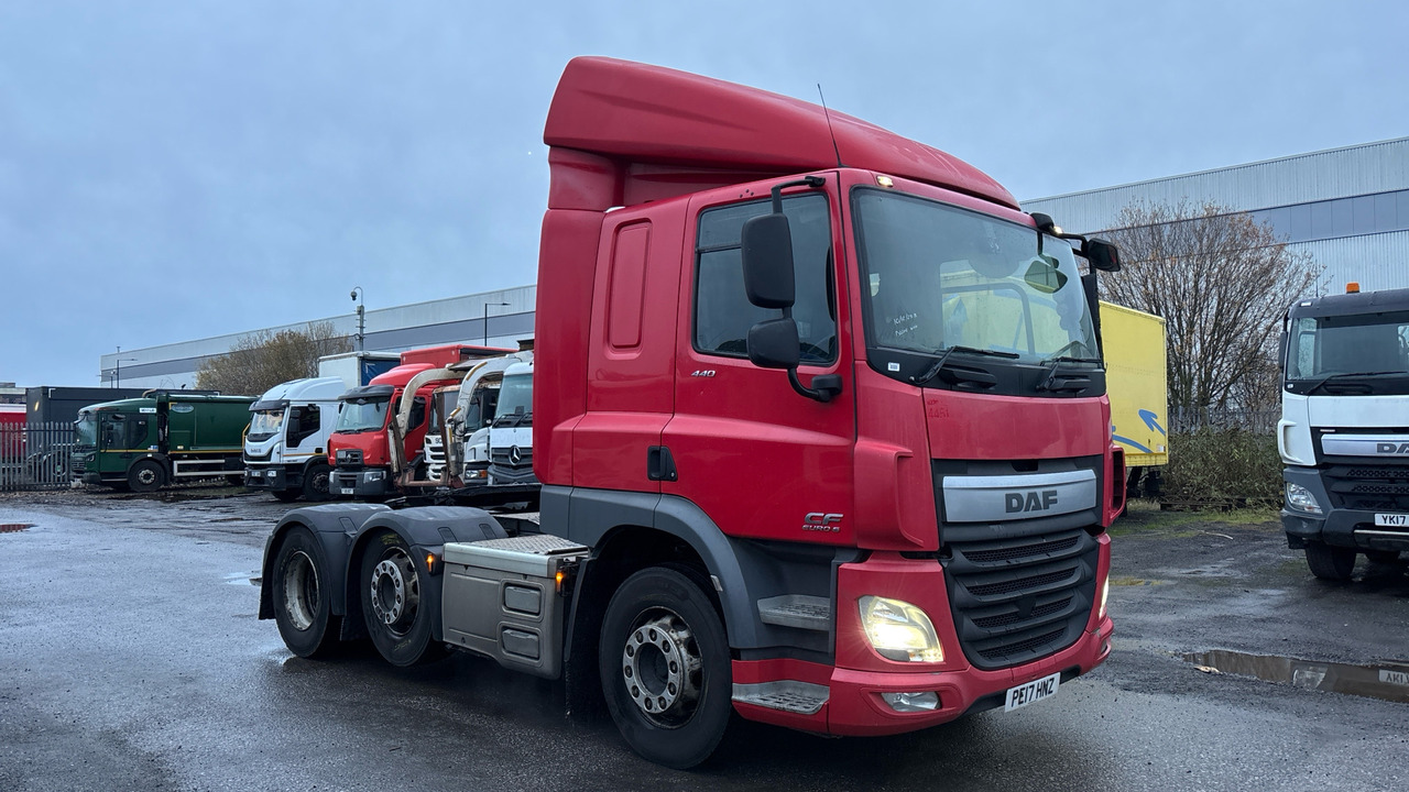 Daf CF - Тягач: фото 1 Daf CF - Тягач: фото 1