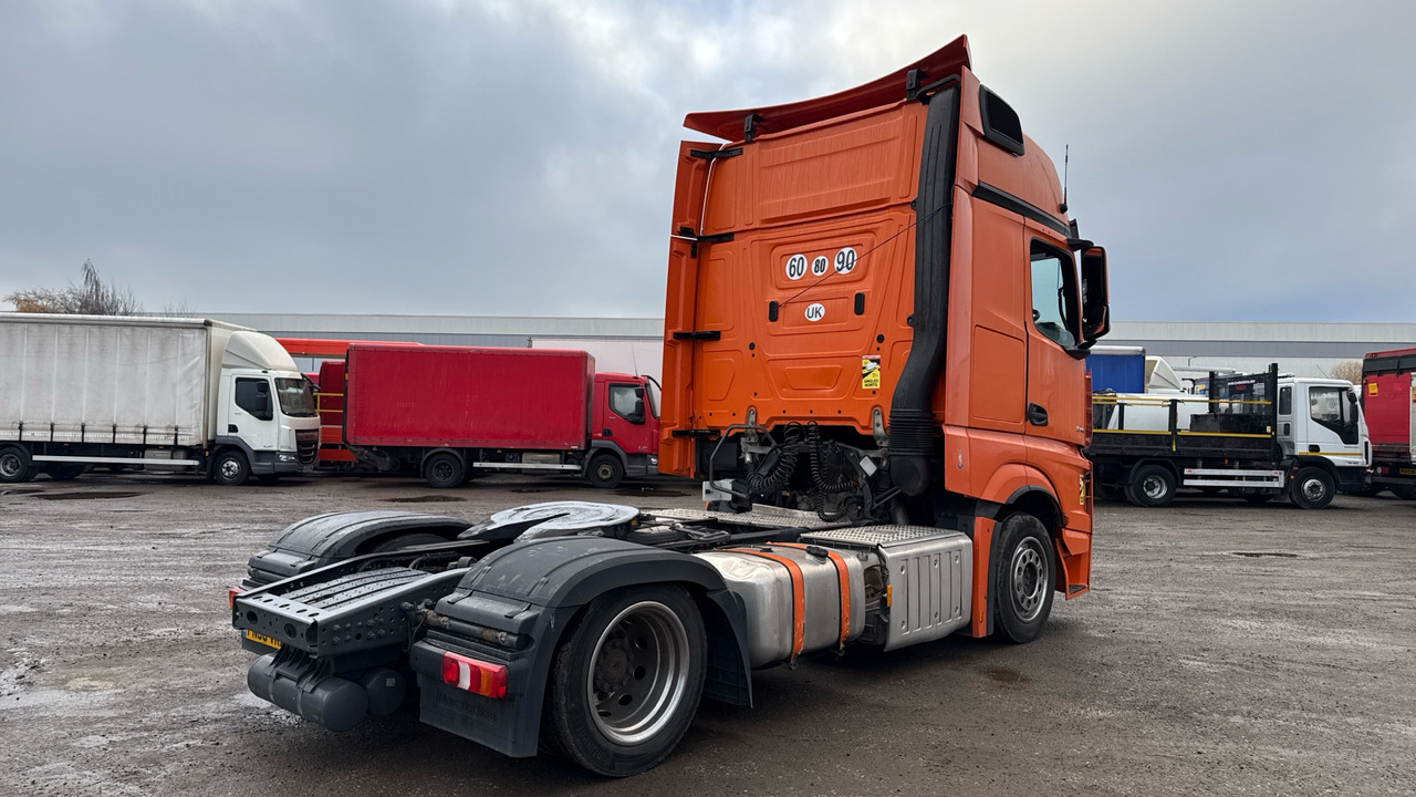 MERCEDES-BENZ ACTROS 1845 - Тягач: фото 4 MERCEDES-BENZ ACTROS 1845 - Тягач: фото 4