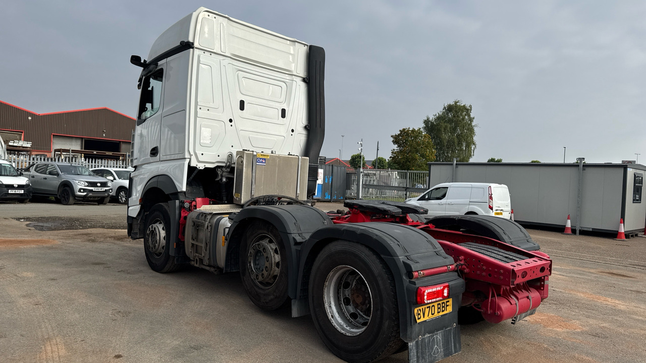 MERCEDES-BENZ ACTROS 2551 - Тягач: фото 3 MERCEDES-BENZ ACTROS 2551 - Тягач: фото 3