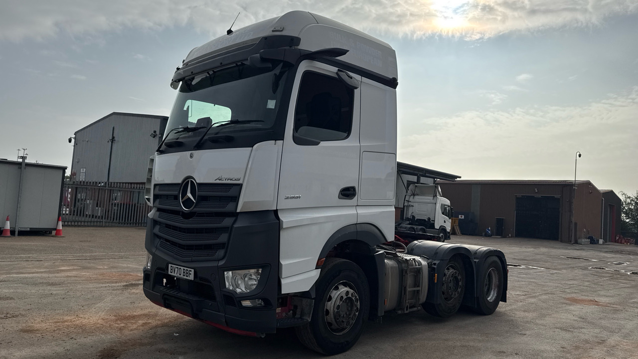 MERCEDES-BENZ ACTROS 2551 - Тягач: фото 2 MERCEDES-BENZ ACTROS 2551 - Тягач: фото 2