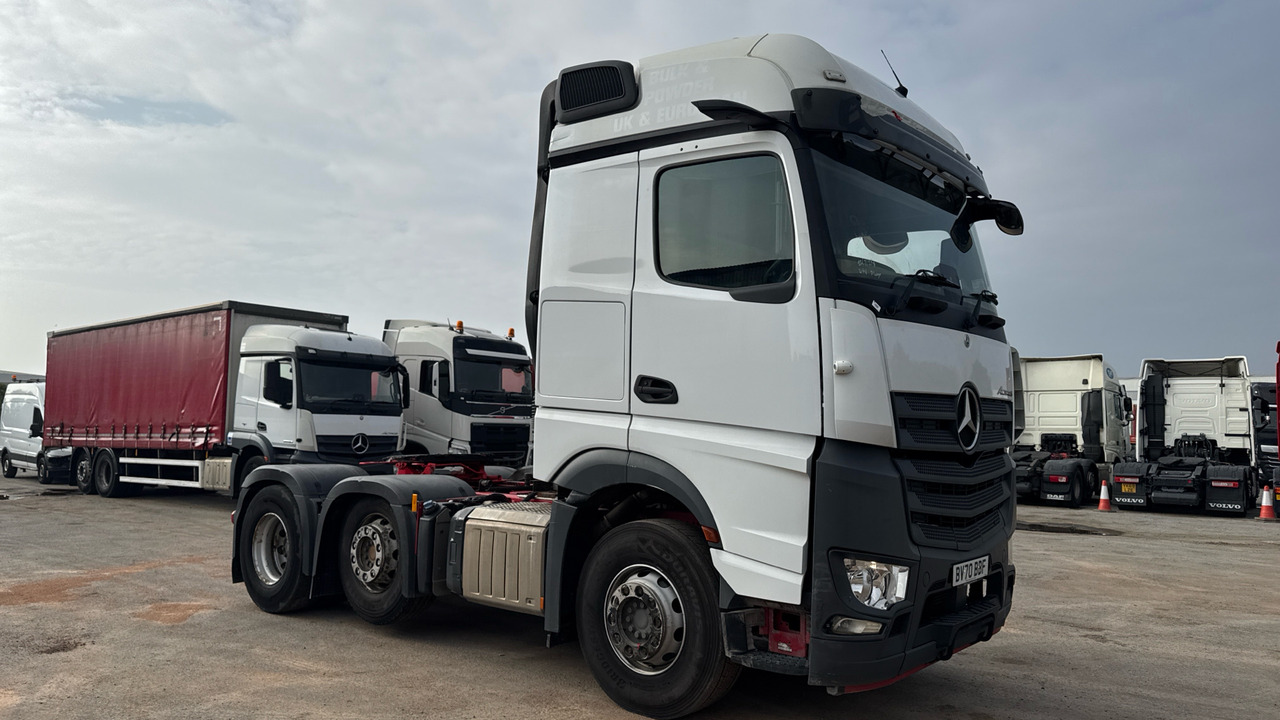 MERCEDES-BENZ ACTROS 2551 - Тягач: фото 1 MERCEDES-BENZ ACTROS 2551 - Тягач: фото 1