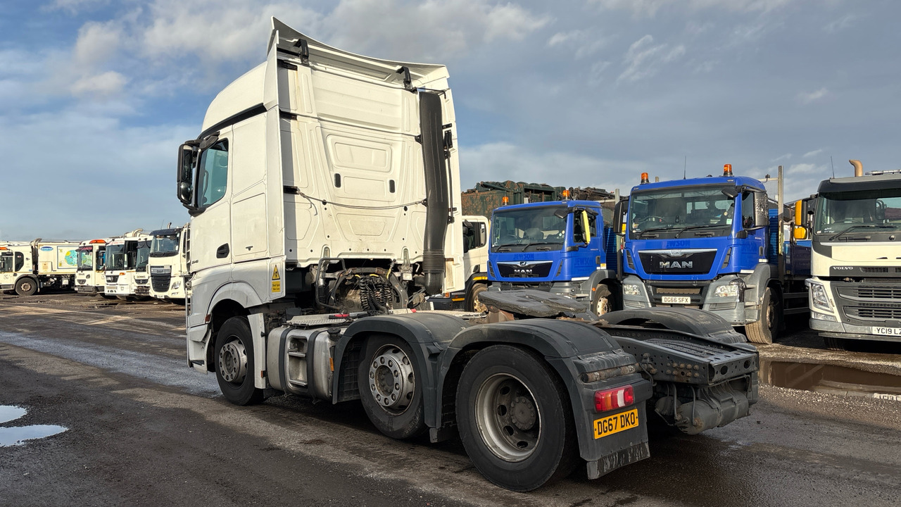 MERCEDES-BENZ ACTROS - Тягач: фото 3 MERCEDES-BENZ ACTROS - Тягач: фото 3