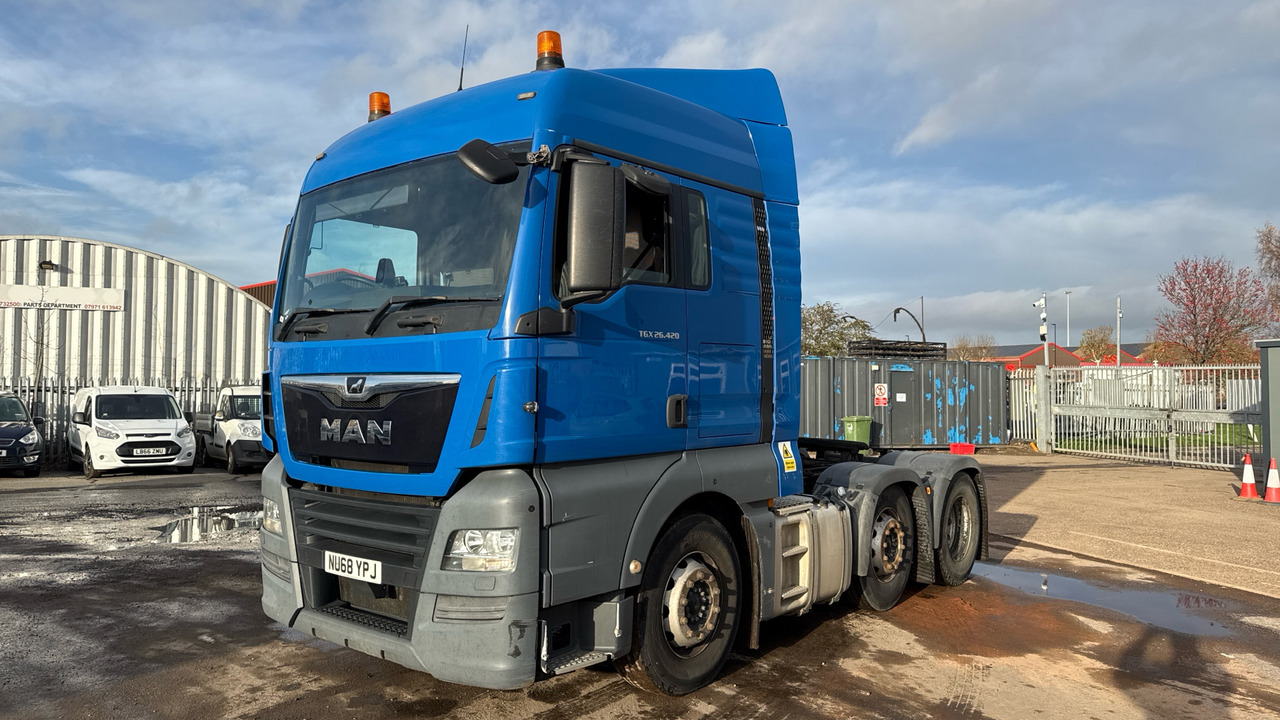 Man TGS 26.420 - Тягач: фото 2 Man TGS 26.420 - Тягач: фото 2