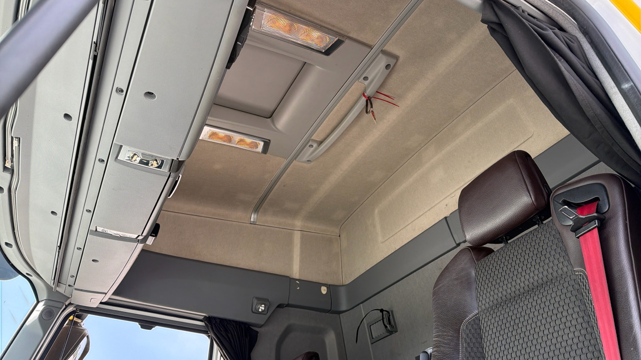 Тягач RENAULT T RANGE: фото 15 Тягач RENAULT T RANGE: фото 15