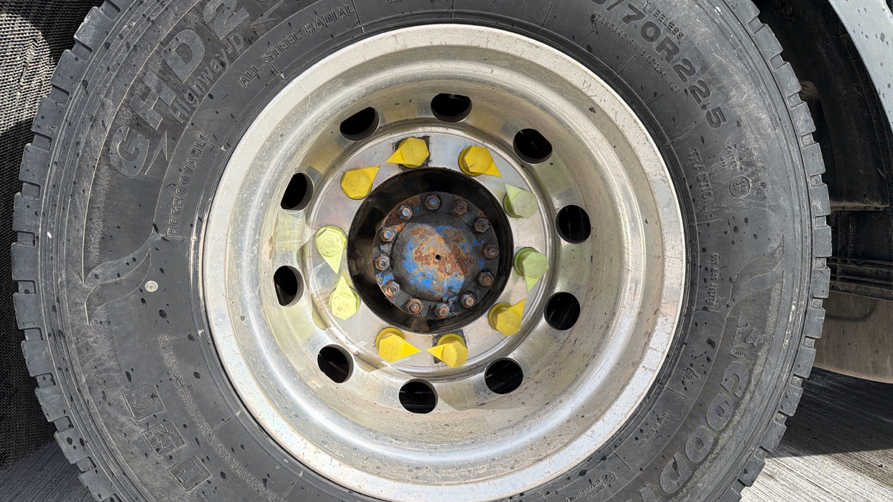 Тягач RENAULT T RANGE: фото 18 Тягач RENAULT T RANGE: фото 18