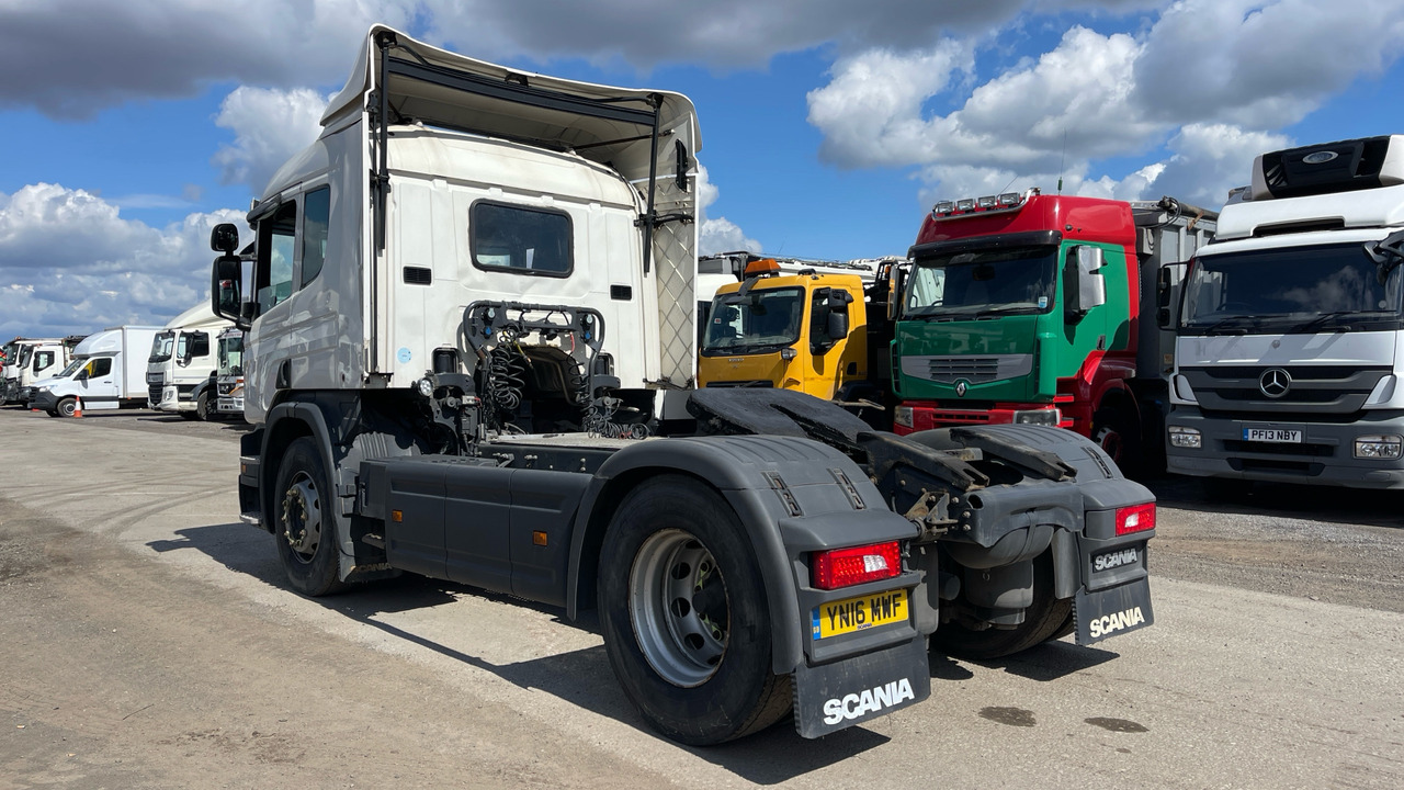 SCANIA P 410 - Тягач: фото 3 SCANIA P 410 - Тягач: фото 3