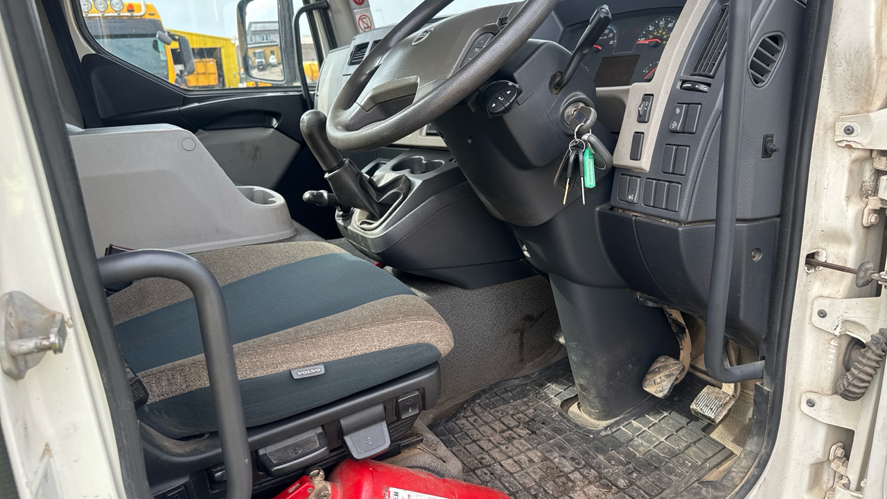 VOLVO FL 250 - Ассенизатор: фото 5 VOLVO FL 250 - Ассенизатор: фото 5