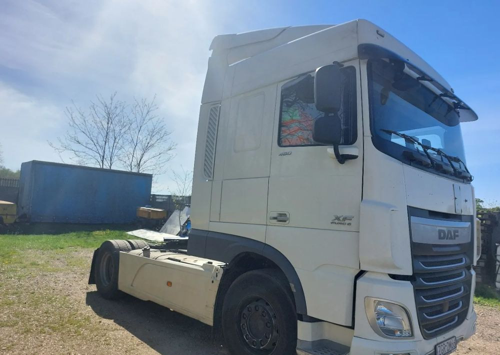 Тягач DAF XF 460: фото 1