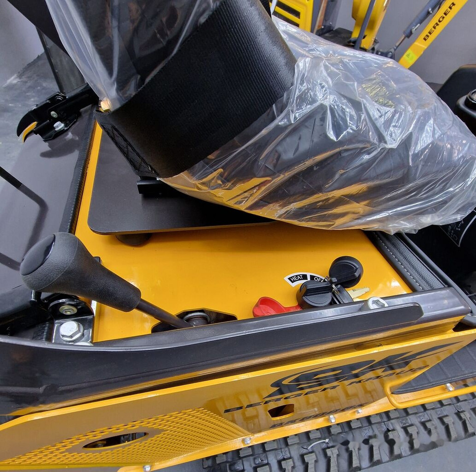 Новый Мини-экскаватор Berger Kraus BK800BS Nowa minikoparka Mini excavator Torsion arm: фото 9