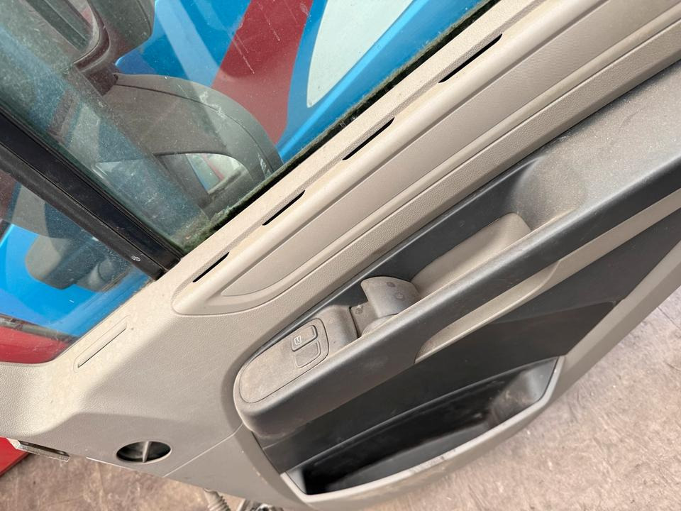 DAF CF 85.460 Beifahrertür Spiegel Innenverkleidung LN 87 - Дверь и запчасти для Грузовиков: фото 4 DAF CF 85.460 Beifahrertür Spiegel Innenverkleidung LN 87 - Дверь и запчасти для Грузовиков: фото 4