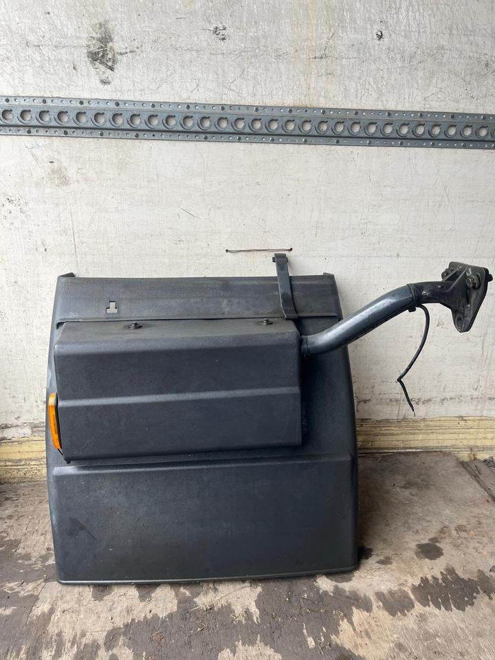 IVECO Stralis 450 Kotflügel vorne links 41299389 / 41299388 - Крыло для Грузовиков: фото 1 IVECO Stralis 450 Kotflügel vorne links 41299389 / 41299388 - Крыло для Грузовиков: фото 1