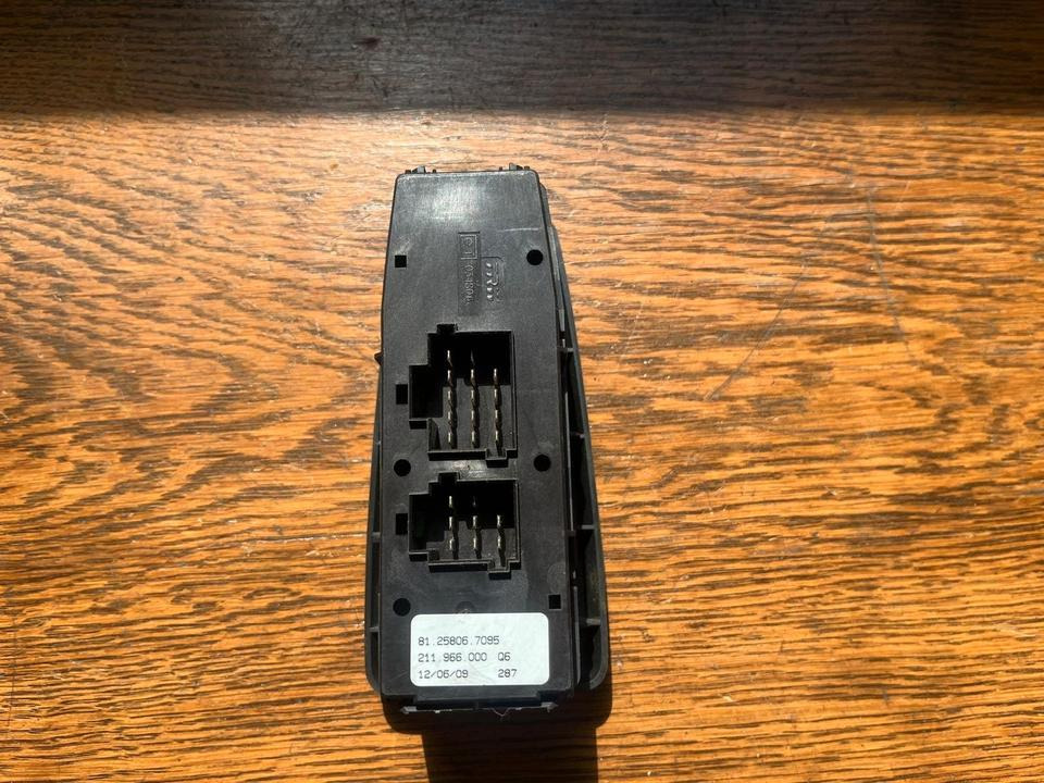 MAN Fensterheber Schalter 81258067095 - Стекло и запчасти для Грузовиков: фото 3 MAN Fensterheber Schalter 81258067095 - Стекло и запчасти для Грузовиков: фото 3