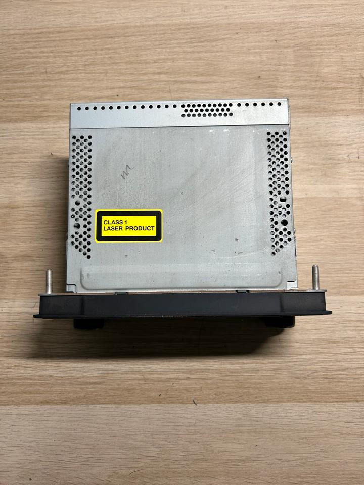 MAN TGS High Multimedia Radio 81.28101.6181 - Электрическая система для Грузовиков: фото 5 MAN TGS High Multimedia Radio 81.28101.6181 - Электрическая система для Грузовиков: фото 5