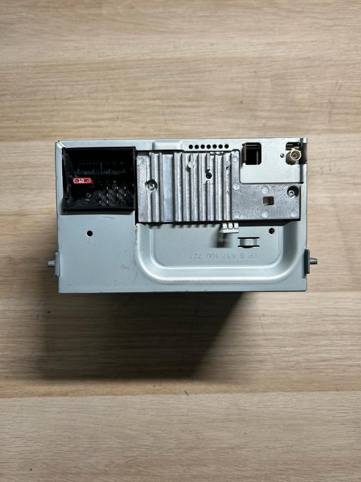 MAN TGS High Multimedia Radio 81.28101.6181 - Электрическая система для Грузовиков: фото 4 MAN TGS High Multimedia Radio 81.28101.6181 - Электрическая система для Грузовиков: фото 4