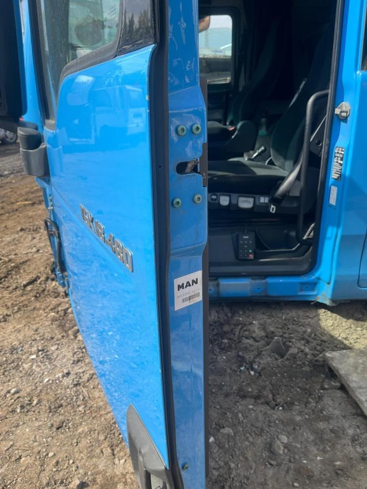MAN TGX EU6 Fahrertür, Tür blau, Spiegel & Innenverkleidung - Дверь и запчасти для Грузовиков: фото 5 MAN TGX EU6 Fahrertür, Tür blau, Spiegel & Innenverkleidung - Дверь и запчасти для Грузовиков: фото 5