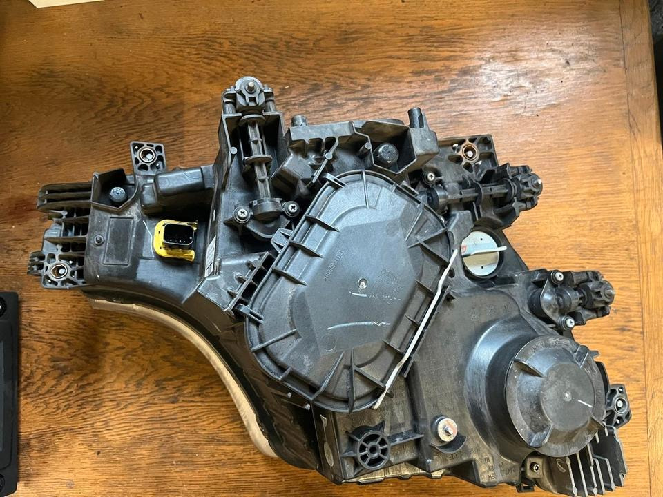 Mercedes Actros LED Scheinwerfer Vorne Links A9618205039 - Передняя фара для Грузовиков: фото 4 Mercedes Actros LED Scheinwerfer Vorne Links A9618205039 - Передняя фара для Грузовиков: фото 4