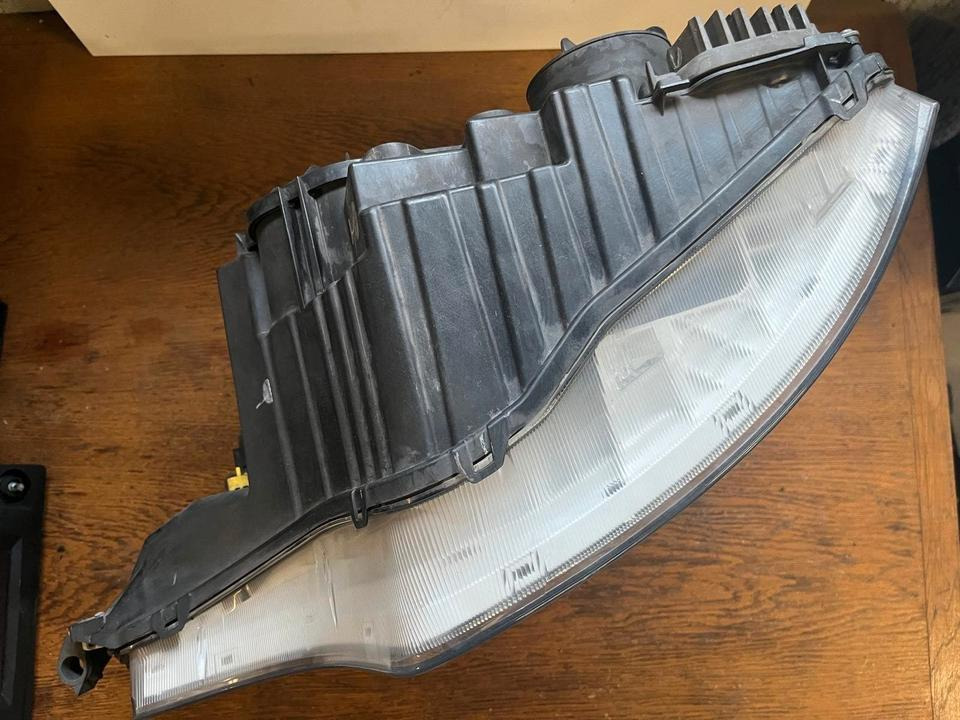 Mercedes Actros LED Scheinwerfer Vorne Links A9618205039 - Передняя фара для Грузовиков: фото 5 Mercedes Actros LED Scheinwerfer Vorne Links A9618205039 - Передняя фара для Грузовиков: фото 5