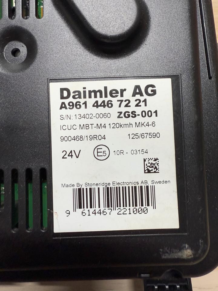 Mercedes Benz Actros MP4 Kombiinstrument / Tacho A9614467221 - Приборная панель для Грузовиков: фото 4 Mercedes Benz Actros MP4 Kombiinstrument / Tacho A9614467221 - Приборная панель для Грузовиков: фото 4