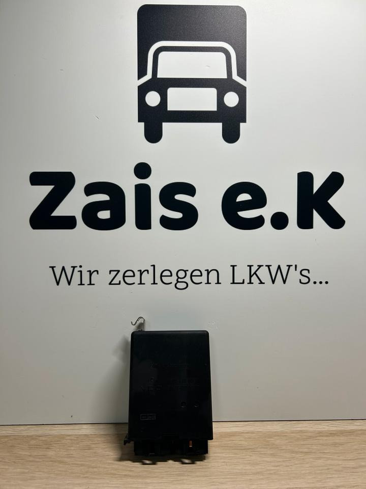 Mercedes-Benz Funkfernbedienung VDO Steuergerät 24V A0004460018 - Блок управления: фото 1 Mercedes-Benz Funkfernbedienung VDO Steuergerät 24V A0004460018 - Блок управления: фото 1