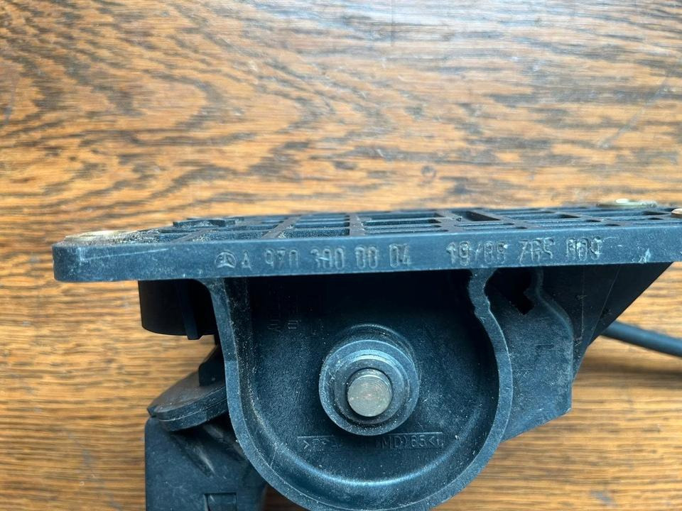 Mercedes Gaspedal A9703000004 - Педаль для Грузовиков: фото 2 Mercedes Gaspedal A9703000004 - Педаль для Грузовиков: фото 2