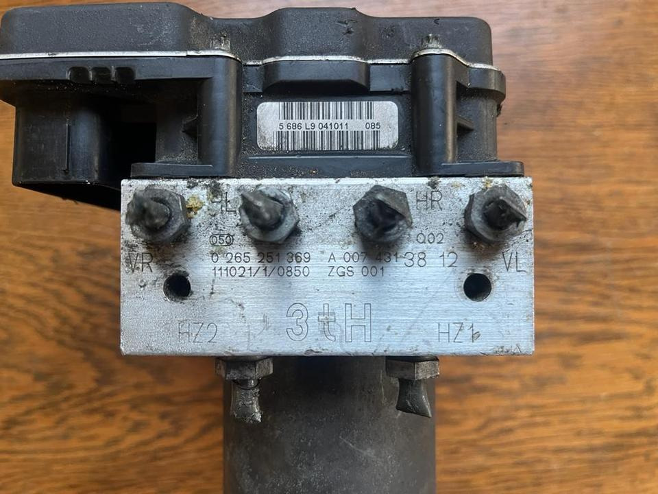 Mercedes Sprinter Hydraulikblock ABS Pumpe A0074313812 - Гидравлика для Грузовиков: фото 2 Mercedes Sprinter Hydraulikblock ABS Pumpe A0074313812 - Гидравлика для Грузовиков: фото 2