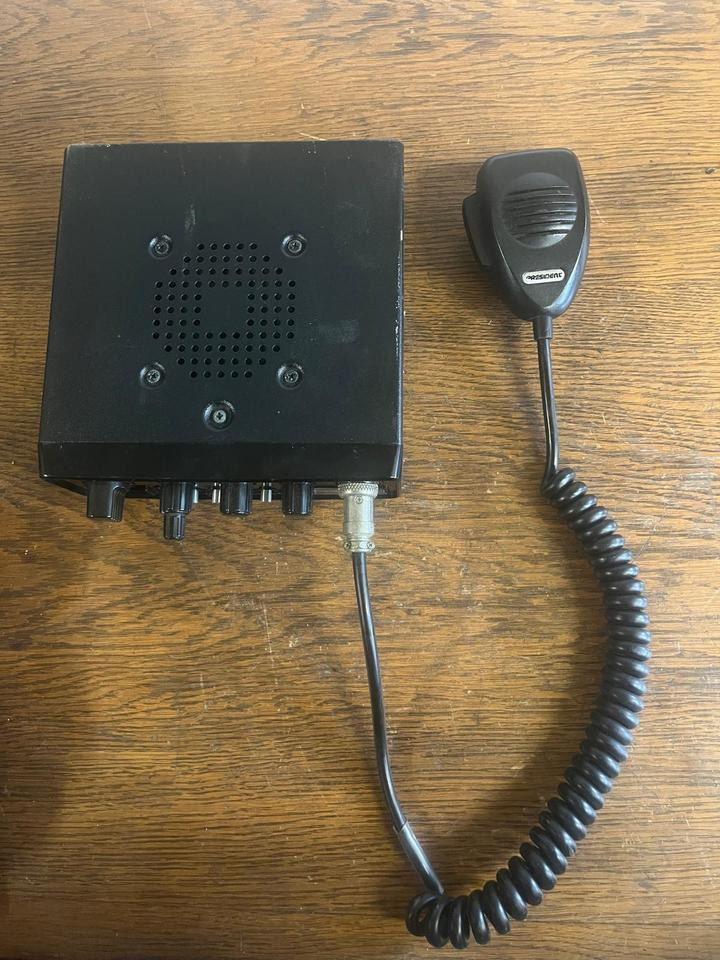 President Walker Funkgerät 34540 - Система навигации для Грузовиков: фото 3 President Walker Funkgerät 34540 - Система навигации для Грузовиков: фото 3