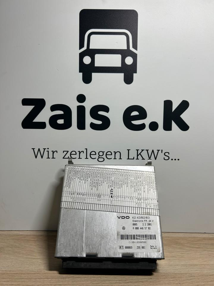 Mercedes Atego Elektronik FR VDO Steuergerät A0004465702 - Запчасти: фото 1 Mercedes Atego Elektronik FR VDO Steuergerät A0004465702 - Запчасти: фото 1