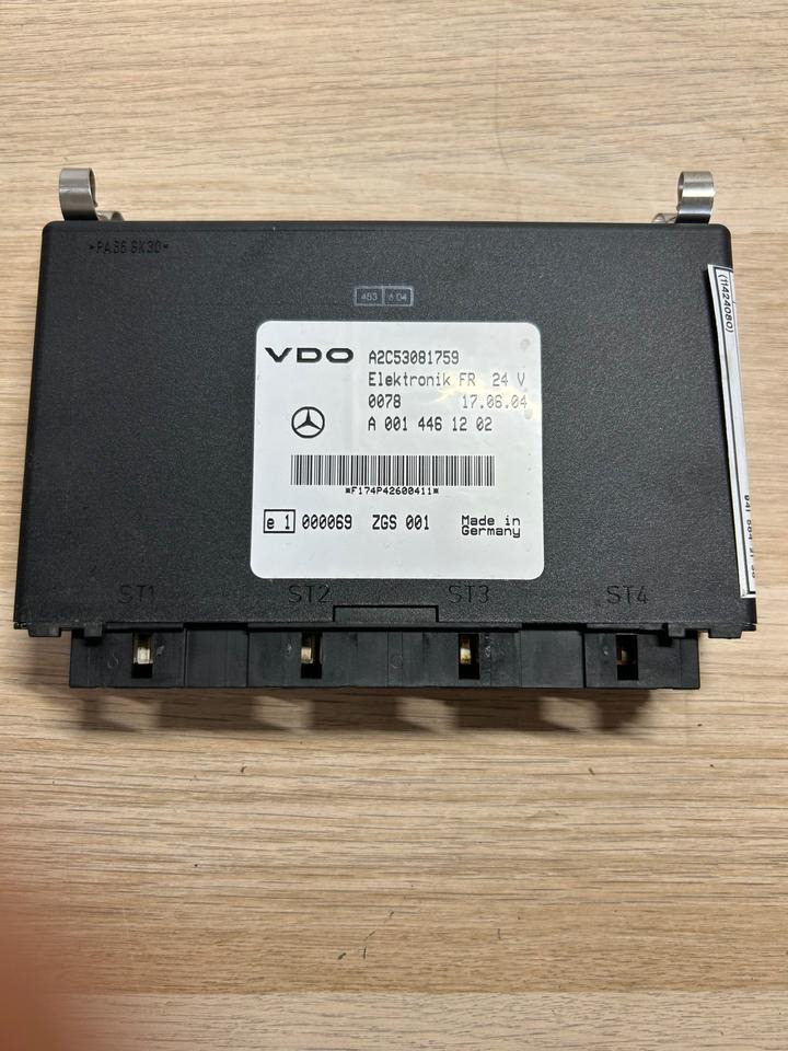 Mercedes VDO Elektronik FR Steuergerät A0014461202 - Запчасти: фото 2 Mercedes VDO Elektronik FR Steuergerät A0014461202 - Запчасти: фото 2