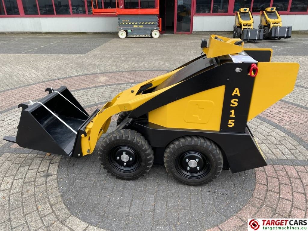 Мини-погрузчик с бортовым поворотом Conmeq AS15 Mini Skid Steer Loader 4x4 Electric: фото 28 Мини-погрузчик с бортовым поворотом Conmeq AS15 Mini Skid Steer Loader 4x4 Electric: фото 28