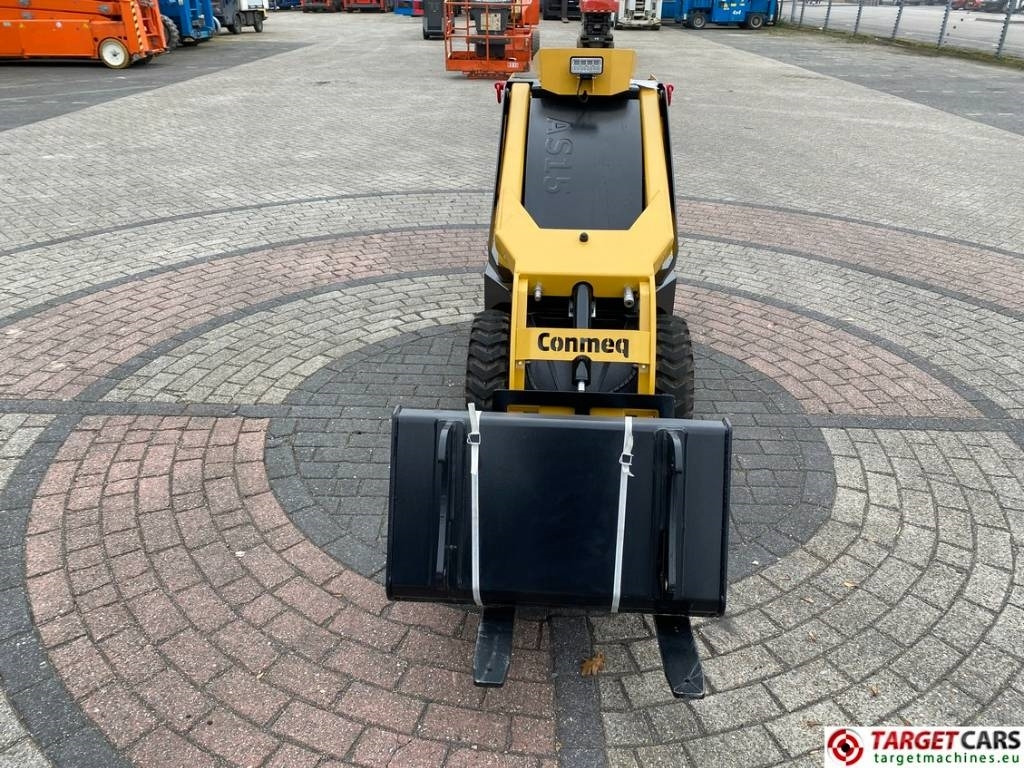 Мини-погрузчик с бортовым поворотом Conmeq AS15 Mini Skid Steer Loader 4x4 Electric: фото 26 Мини-погрузчик с бортовым поворотом Conmeq AS15 Mini Skid Steer Loader 4x4 Electric: фото 26