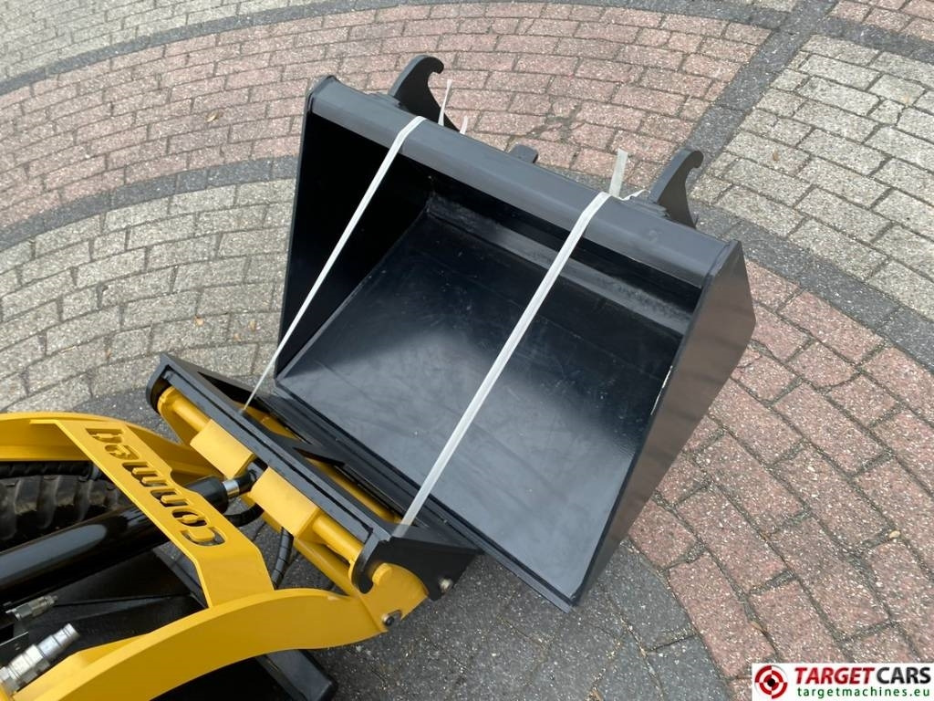 Мини-погрузчик с бортовым поворотом Conmeq AS15 Mini Skid Steer Loader 4x4 Electric: фото 12 Мини-погрузчик с бортовым поворотом Conmeq AS15 Mini Skid Steer Loader 4x4 Electric: фото 12